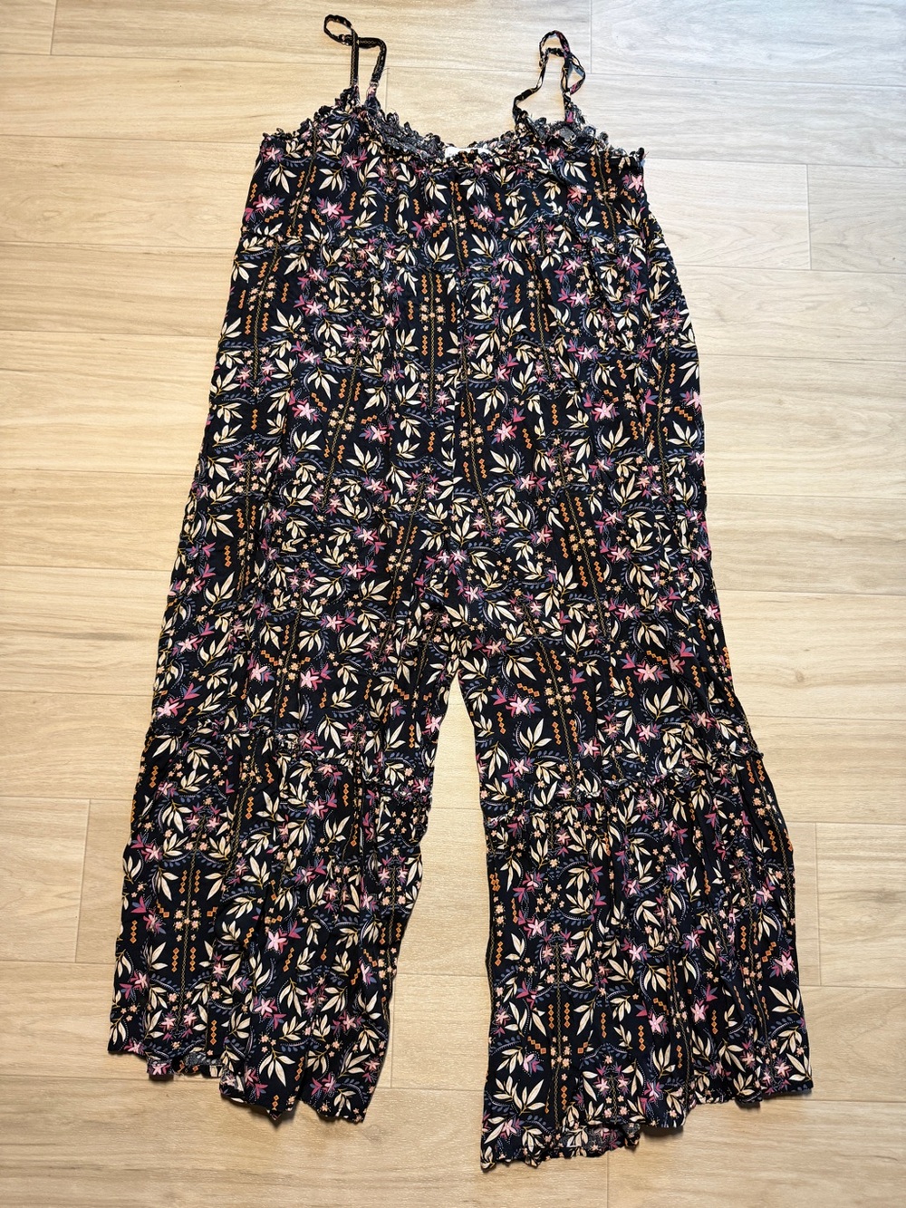 Black & Floral Wide-Leg Natural Life Jumpsuit